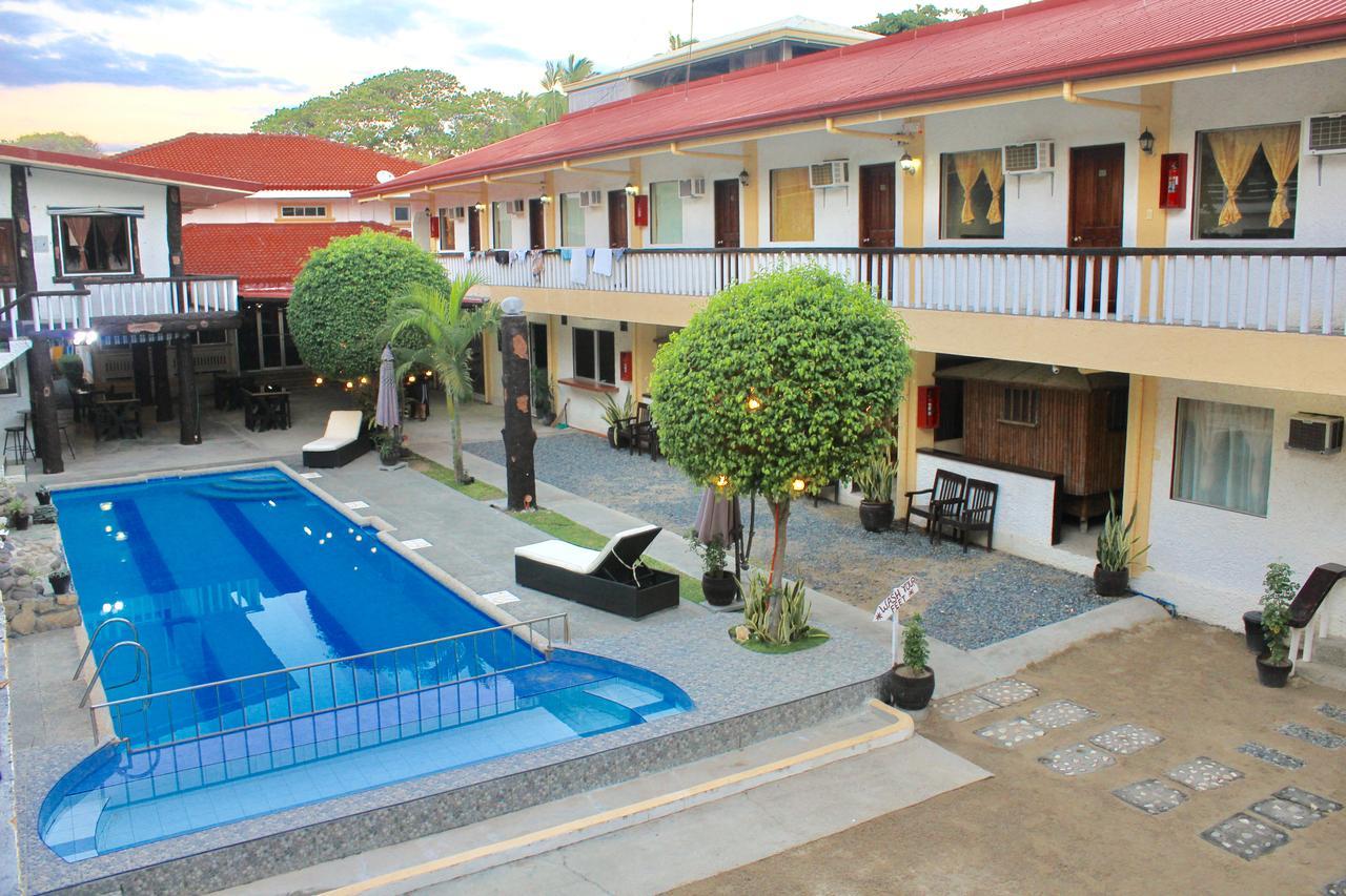 Bella Beach Resort Batangas Lian Exterior foto
